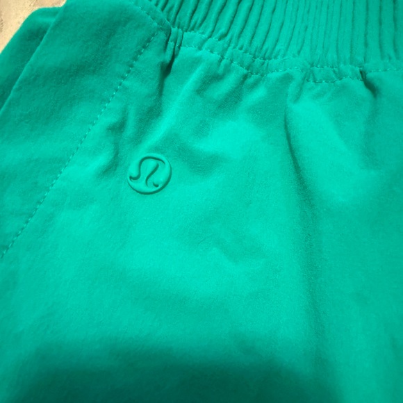 Lululemon Athletica High Waist Green Shorts - Picture 4 of 6